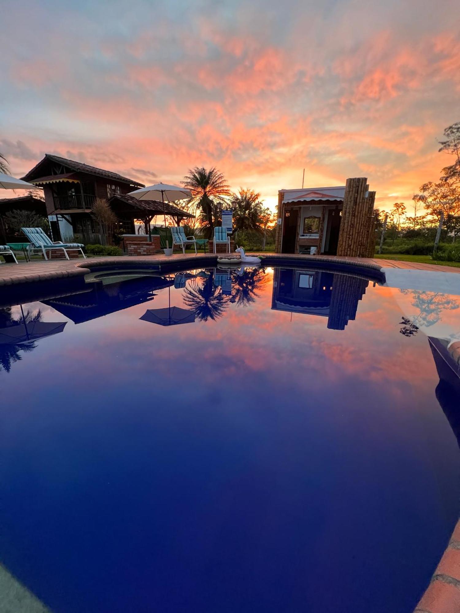 Hotel Casa Lemar Quimbaya Exteriér fotografie
